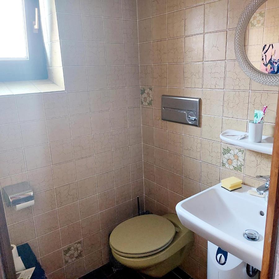 Zimmer Im Landhaus Erkelenz Exterior foto
